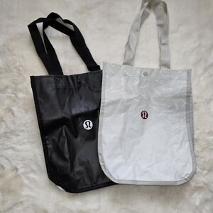 Lululemon Black and White Tote Bags